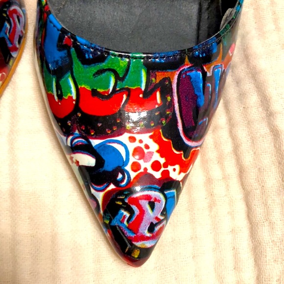 Shoe Republic LA Patent Graffiti Stilettos - Picture 10 of 15